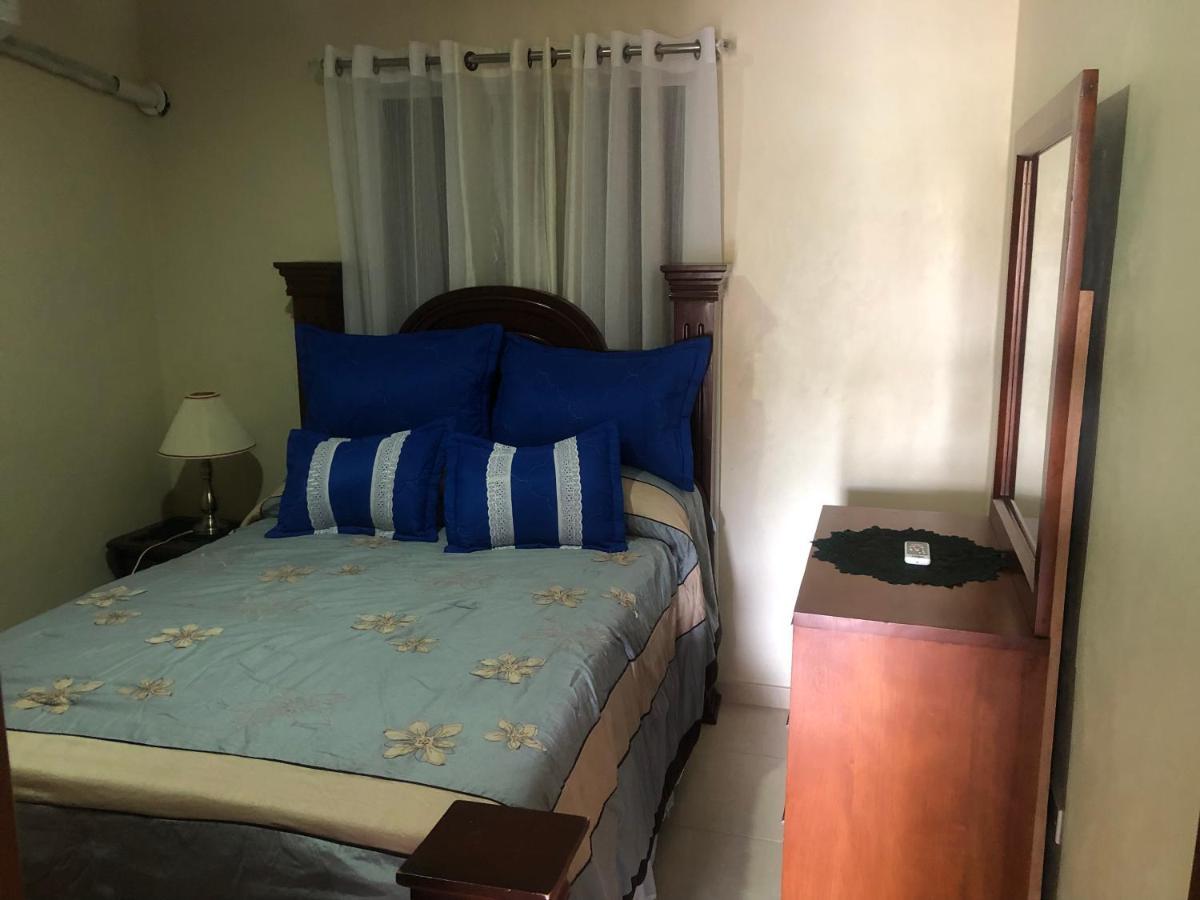 Apartamentos Kika Puerto Plata Dış mekan fotoğraf