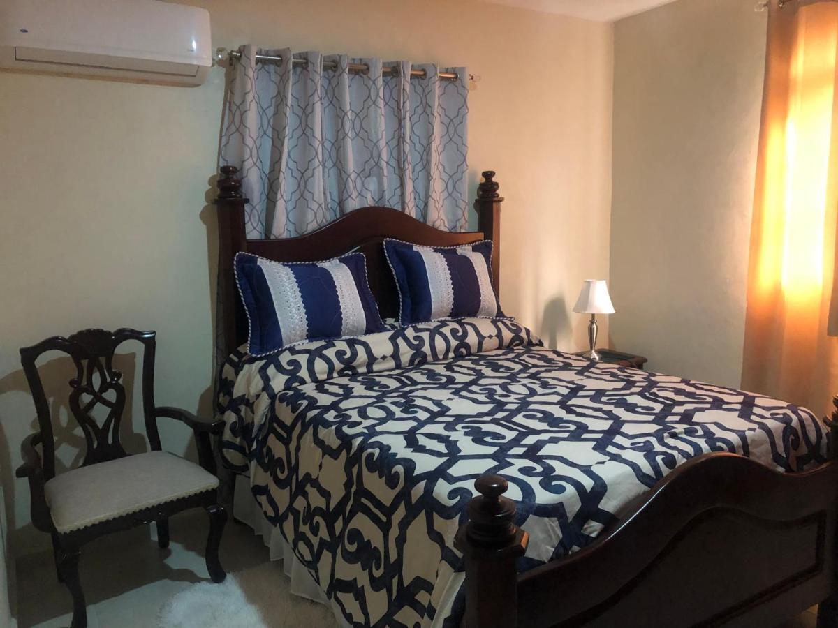 Apartamentos Kika Puerto Plata Dış mekan fotoğraf