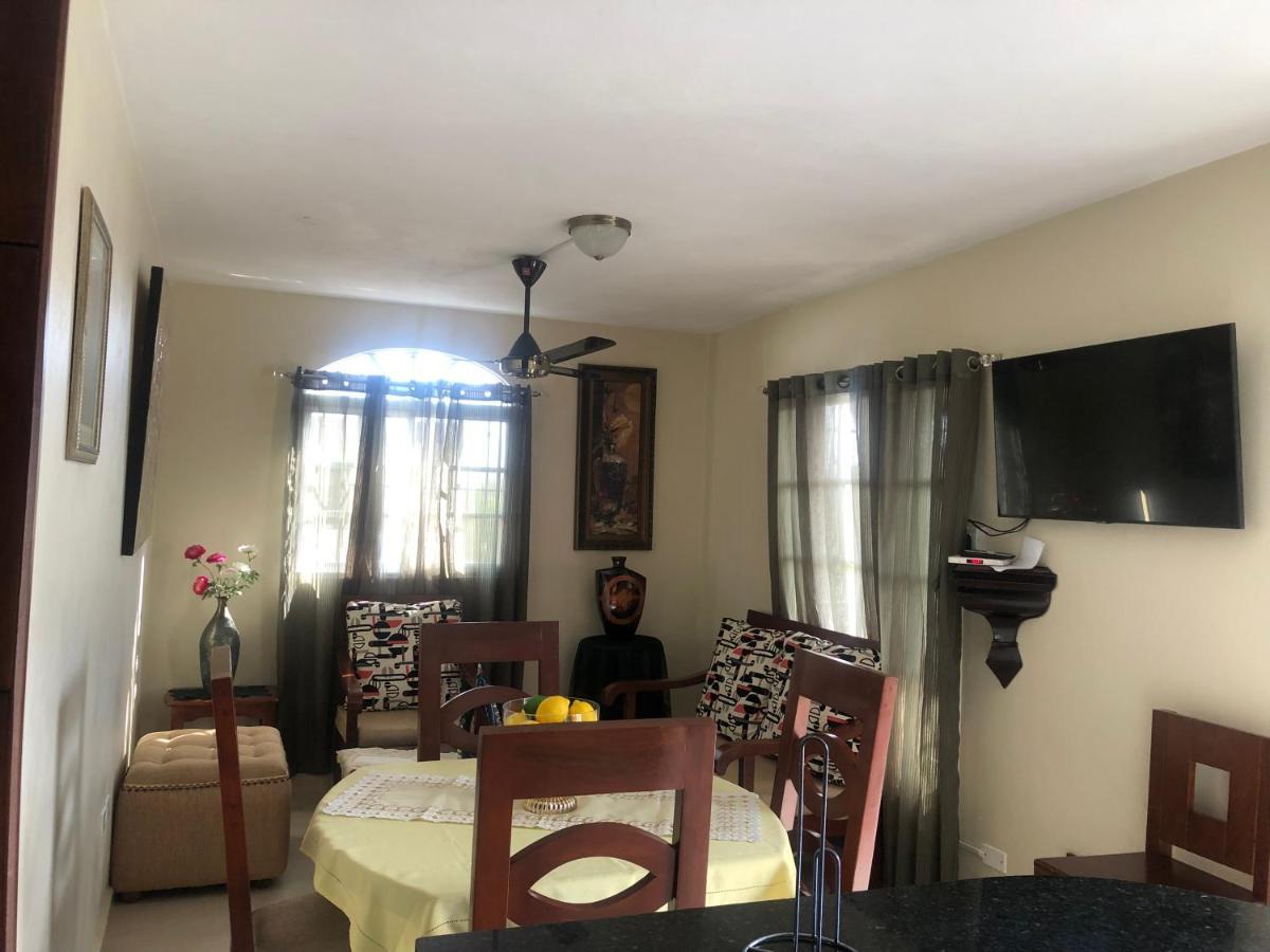 Apartamentos Kika Puerto Plata Dış mekan fotoğraf